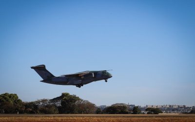 KC-390 Millennium decola com ajuda humanitária para o Haiti